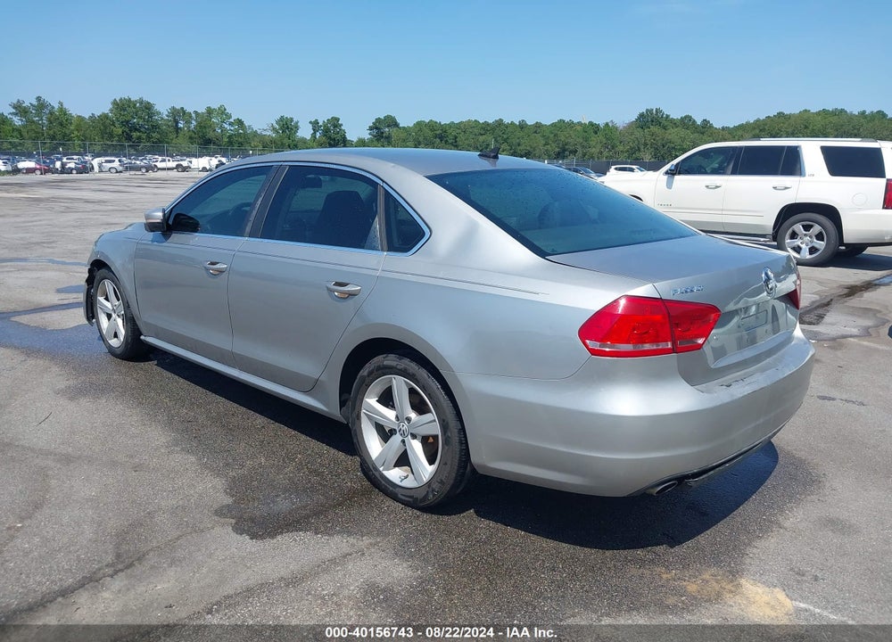 2013 VOLKSWAGEN PASSAT VIN: 1VWBH7A32DC142001