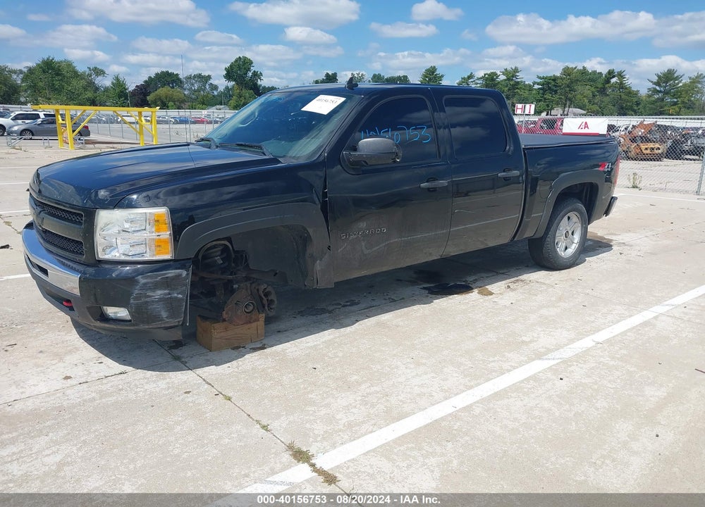 2011 CHEVROLET SILVERADO 1500 LT VIN: 1GCPKSE35BF163153