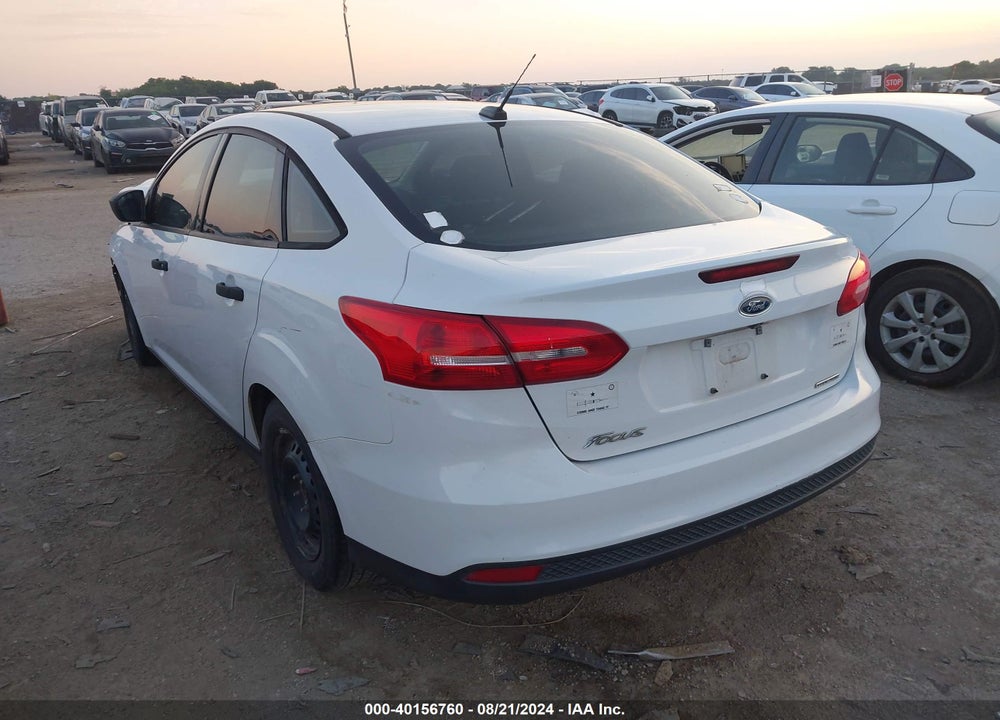 2015 FORD FOCUS S VIN: 1FADP3E24FL329547