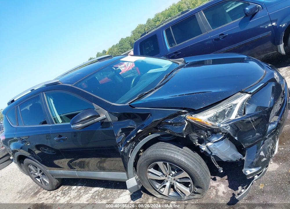 2016 TOYOTA RAV4 XLE VIN: 2T3WFREV0GW276878