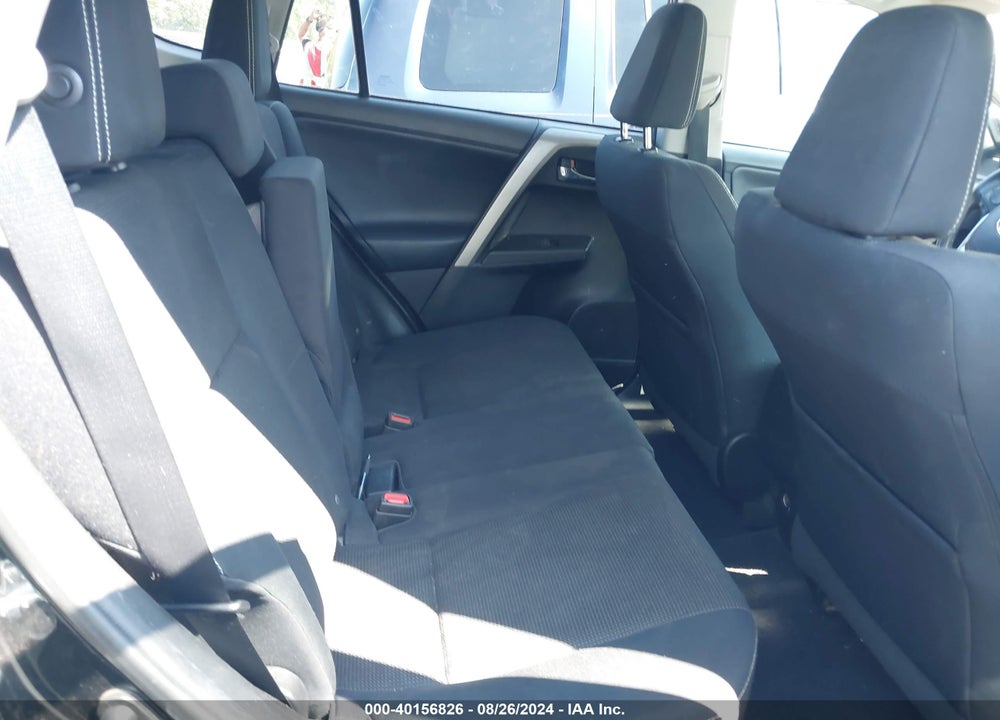 2016 TOYOTA RAV4 XLE VIN: 2T3WFREV0GW276878