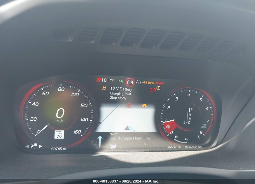 2018 VOLVO XC90 T6 MOMENTUM VIN: YV4A22PK3J1378825