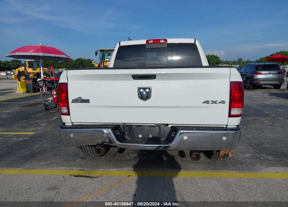 2017 RAM 1500 BIG HORN 4X4 5'7 BOX VIN: 1C6RR7LT3HS832080