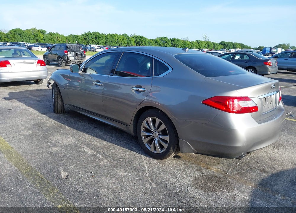 2014 INFINITI Q70 3.7 VIN: JN1BY1AP8EM260202