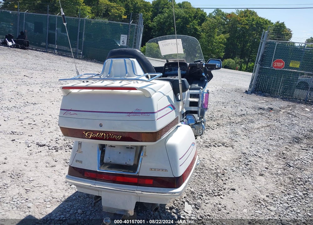 1996 HONDA GL1500 SE12 VIN: 1HFSC2233TA802050