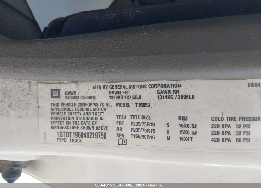 2004 GMC CANYON SL VIN: 1GTDT196048219750