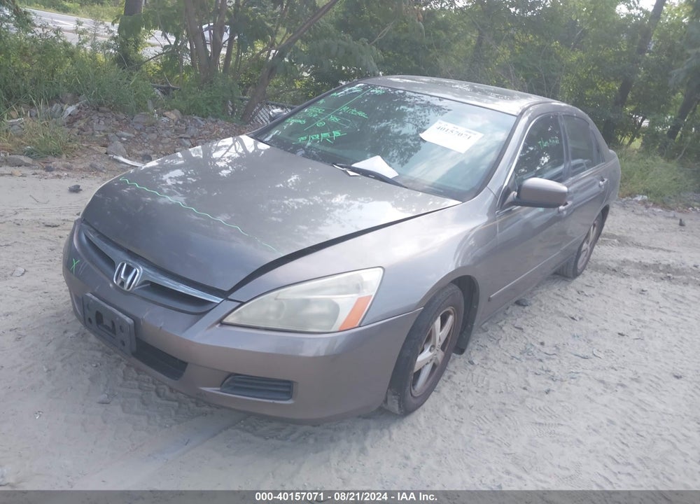 2007 HONDA ACCORD 2.4 EX VIN: 1HGCM56777A083449