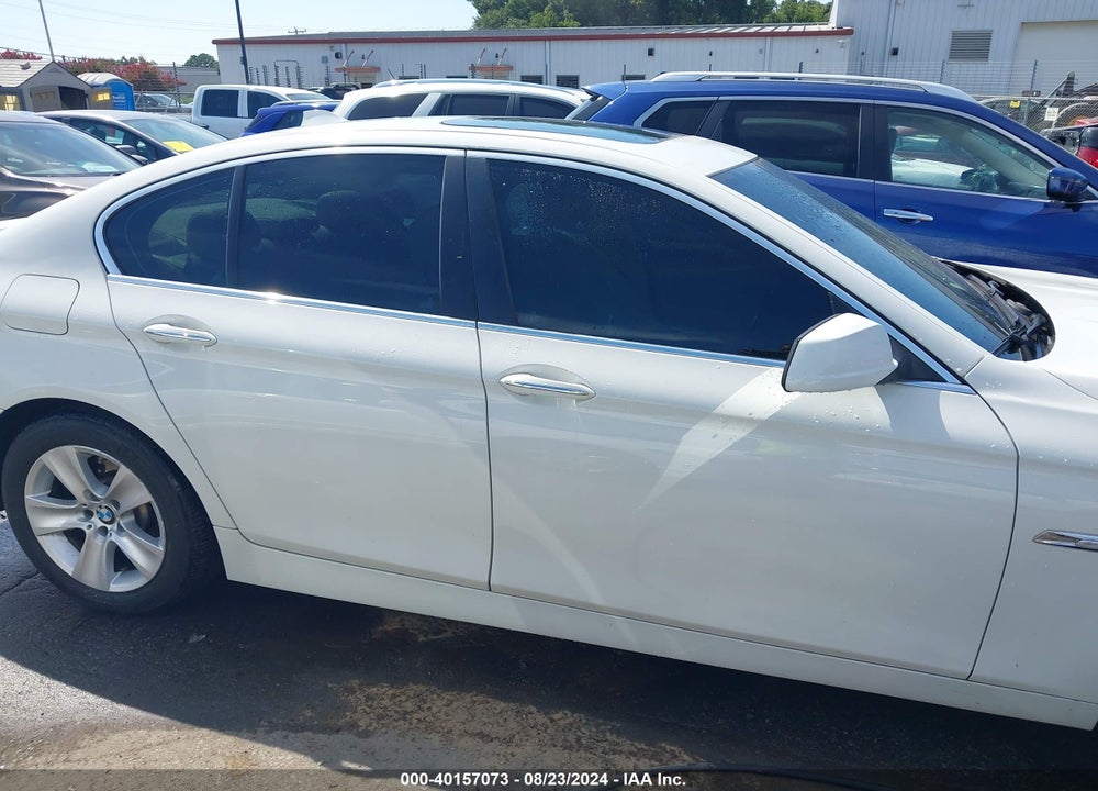 2011 BMW 528I VIN: WBAFR1C55BC741286