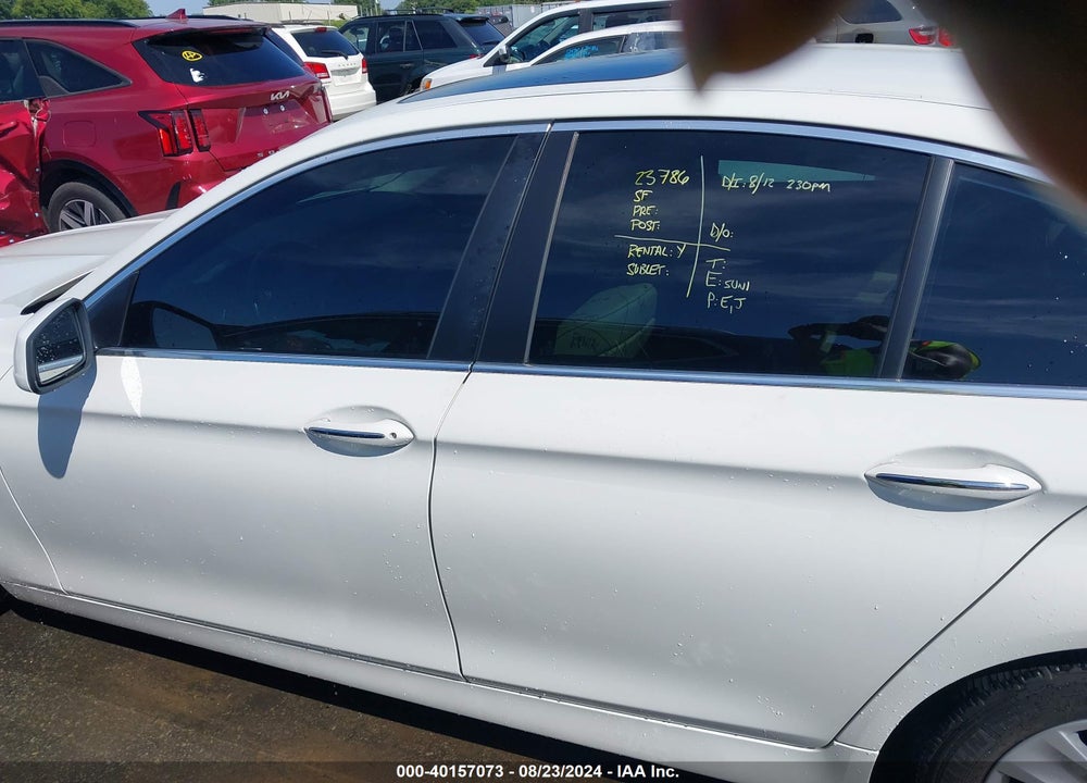 2011 BMW 528I VIN: WBAFR1C55BC741286