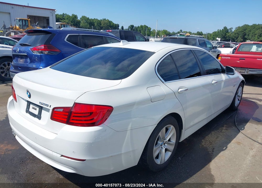2011 BMW 528I VIN: WBAFR1C55BC741286