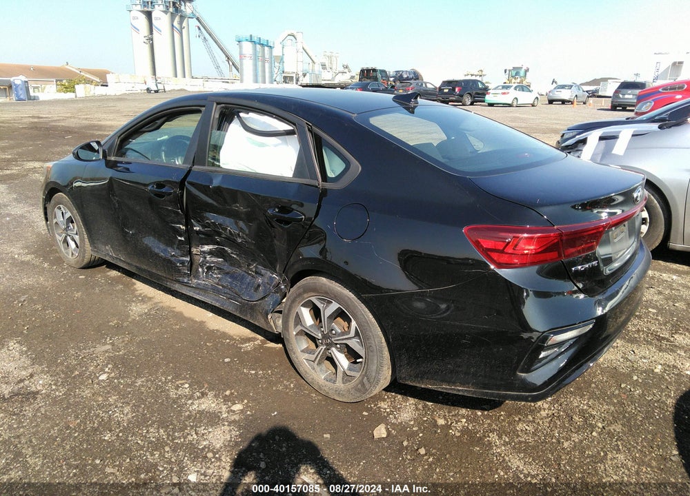 2021 KIA FORTE LXS VIN: 3KPF24AD2ME273810