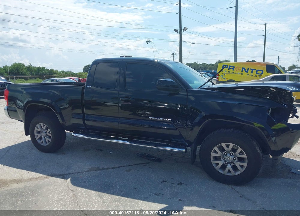 2017 TOYOTA TACOMA SR5 V6 VIN: 5TFSZ5AN4HX056581