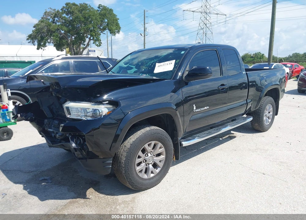 2017 TOYOTA TACOMA SR5 V6 VIN: 5TFSZ5AN4HX056581