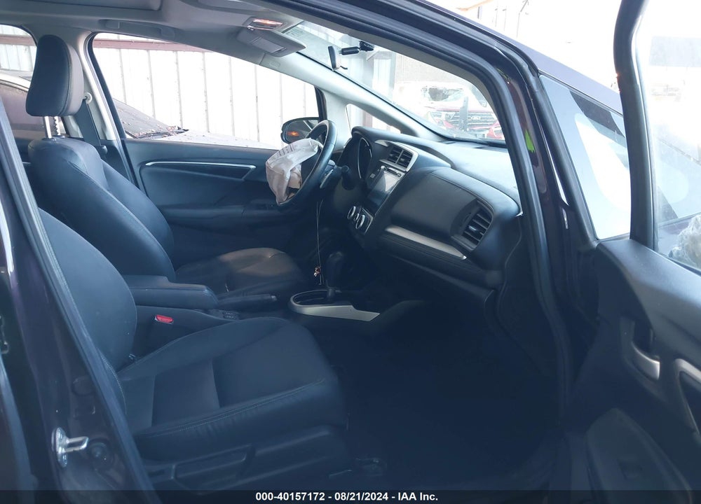2017 HONDA FIT EX-L VIN: JHMGK5H83HS010438