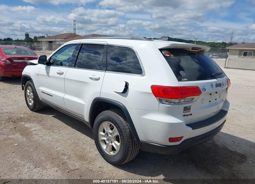 2015 JEEP GRAND CHEROKEE LAREDO VIN: 1C4RJFAG2FC905026
