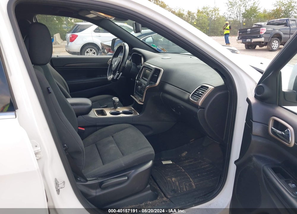 2015 JEEP GRAND CHEROKEE LAREDO VIN: 1C4RJFAG2FC905026