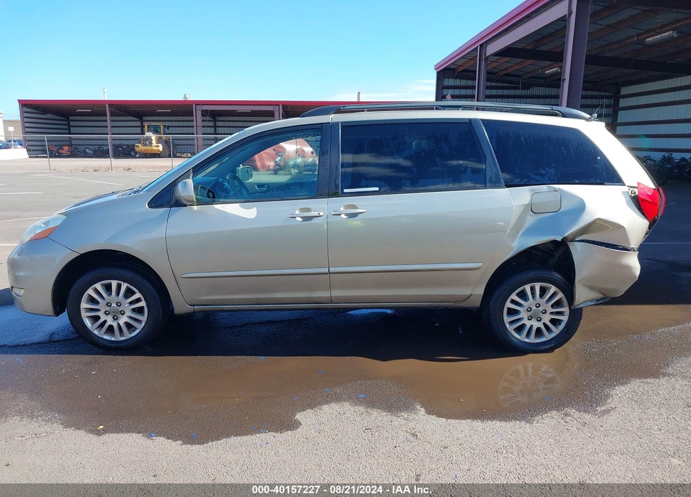 2008 TOYOTA SIENNA LIMITED/XLE VIN: 5TDZK22C28S101005