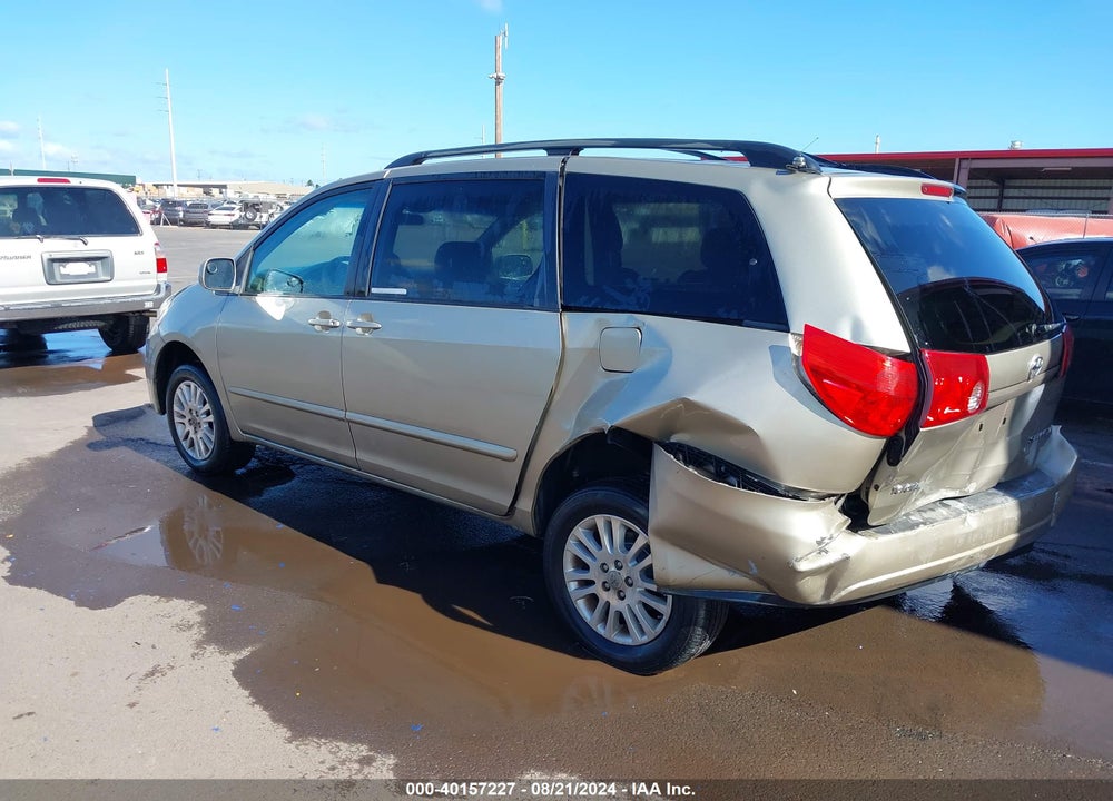 2008 TOYOTA SIENNA LIMITED/XLE VIN: 5TDZK22C28S101005