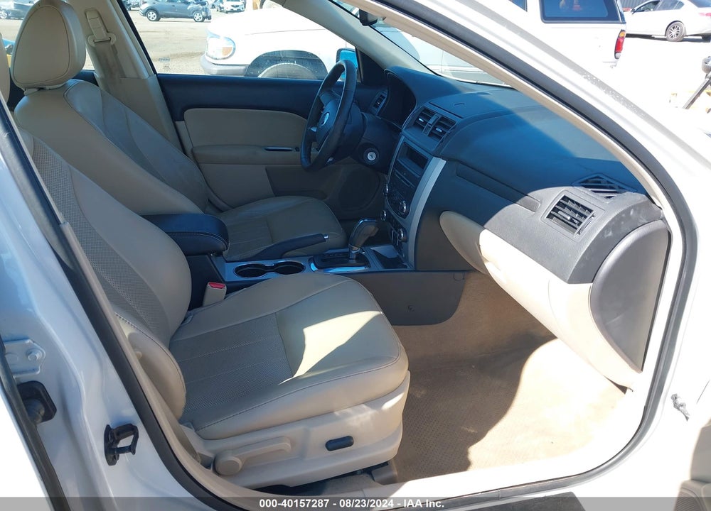 2010 MERCURY MILAN VIN: 3MEHM0JA7AR637272