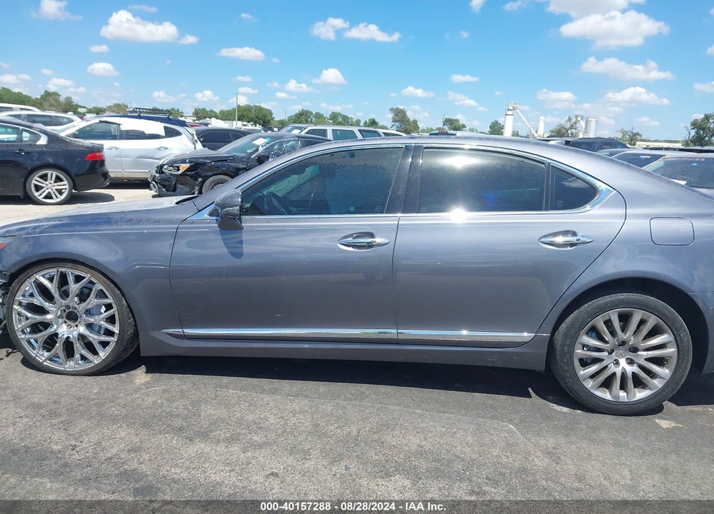 2016 LEXUS LS 460 VIN: JTHBL5EF9G5140294