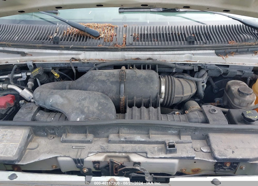 2009 FORD E-350 SUPER DUTY XL/XLT VIN: 1FBNE31L99DA66056