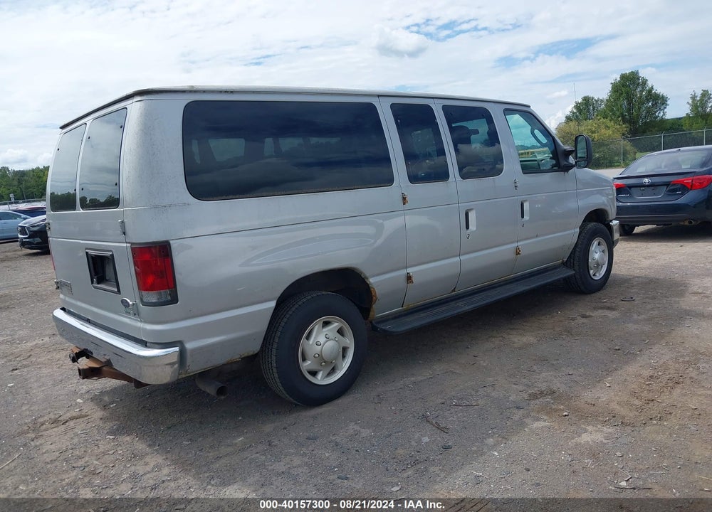 2009 FORD E-350 SUPER DUTY XL/XLT VIN: 1FBNE31L99DA66056