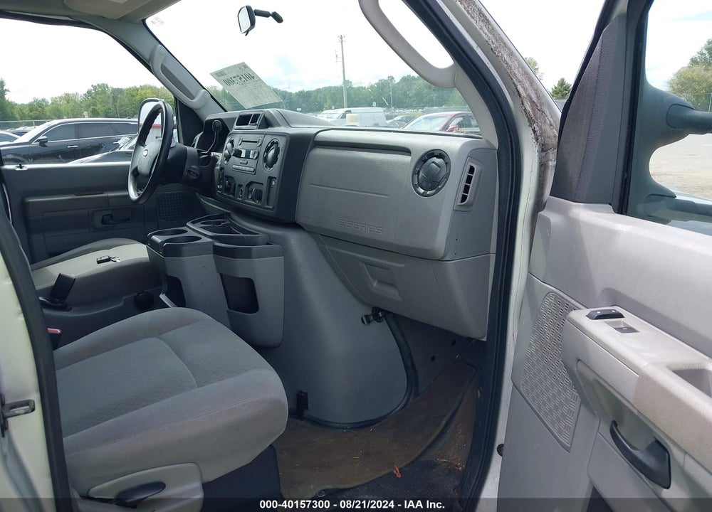 2009 FORD E-350 SUPER DUTY XL/XLT VIN: 1FBNE31L99DA66056