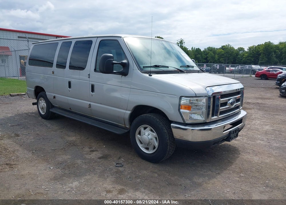 2009 FORD E-350 SUPER DUTY XL/XLT VIN: 1FBNE31L99DA66056