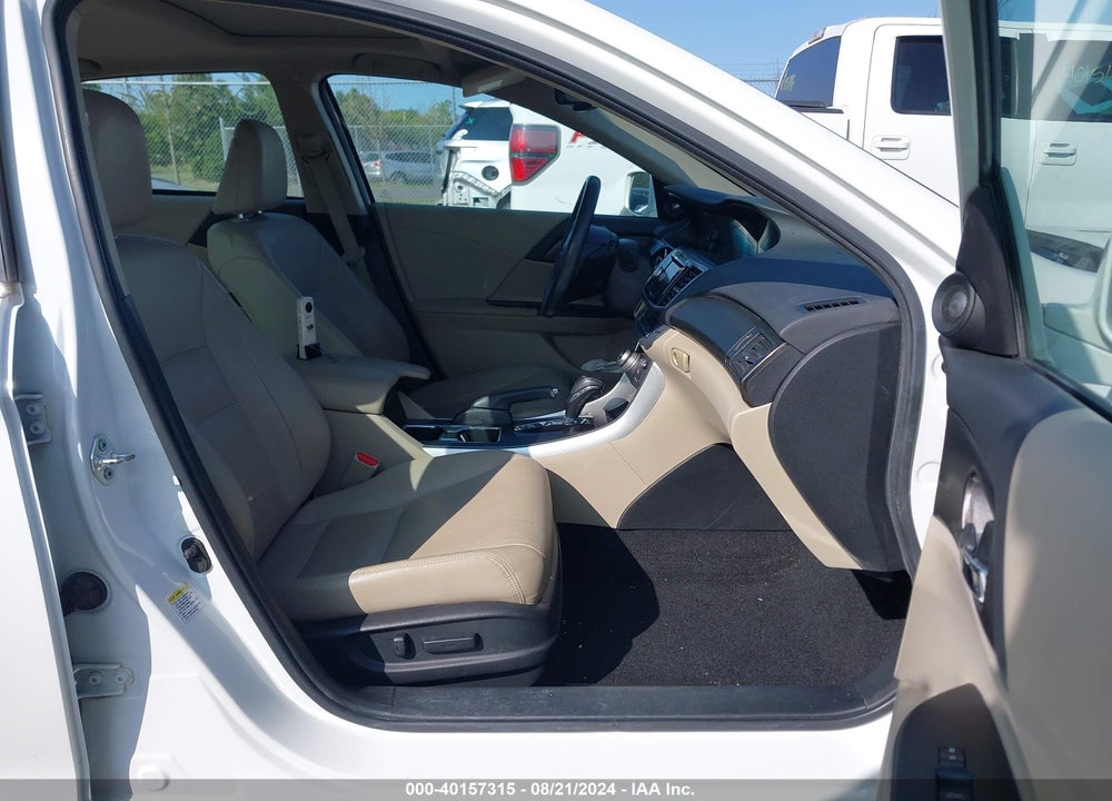 2013 HONDA ACCORD EX-L VIN: 1HGCR2F83DA201680