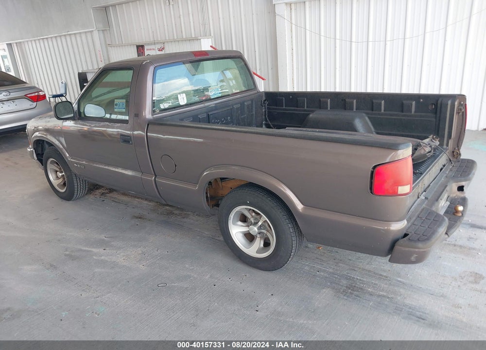 1998 CHEVROLET S-10 LS FLEETSIDE VIN: 1GCCS1441WK234218