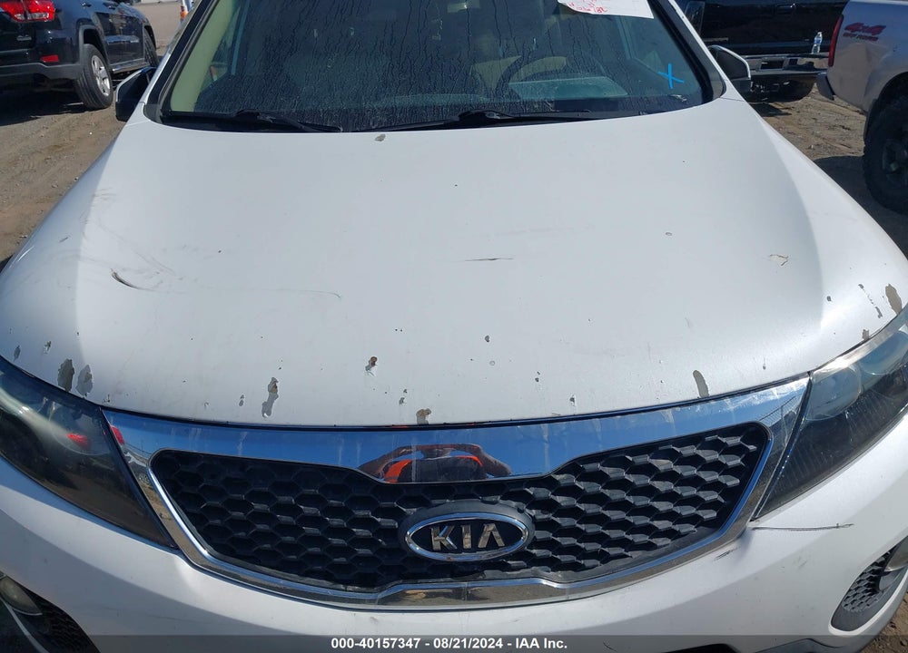 2011 KIA SORENTO EX V6 VIN: 5XYKUDA25BG025350
