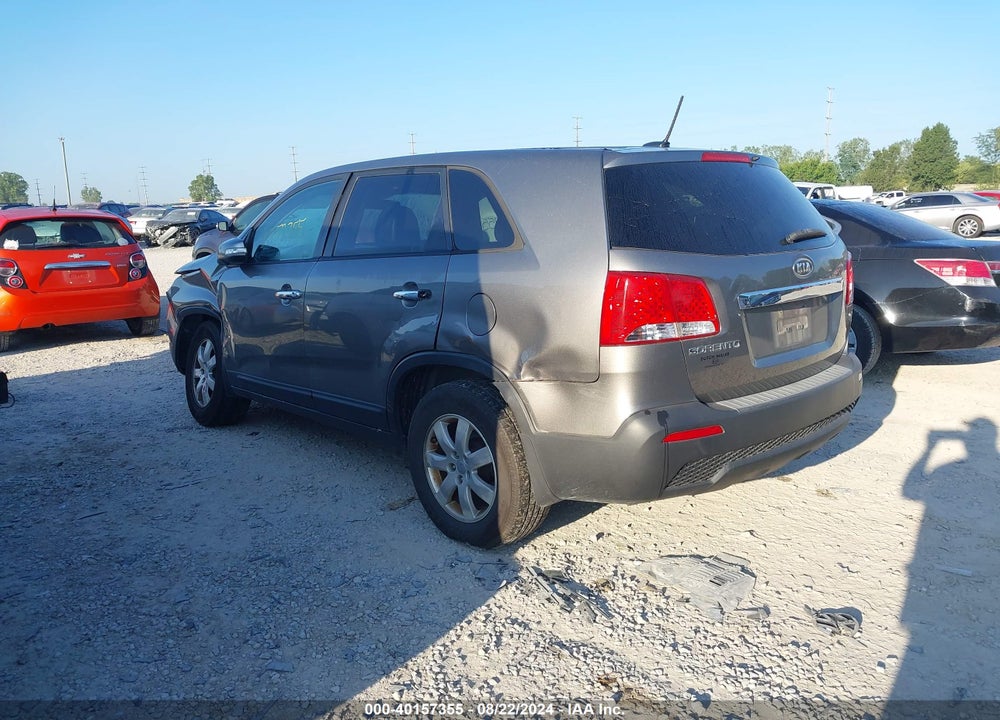 2012 KIA SORENTO LX VIN: 5XYKT3A16CG216121
