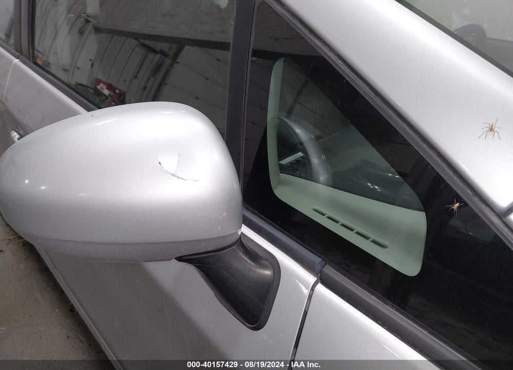 2011 TOYOTA PRIUS TWO VIN: JTDKN3DUXB1364173