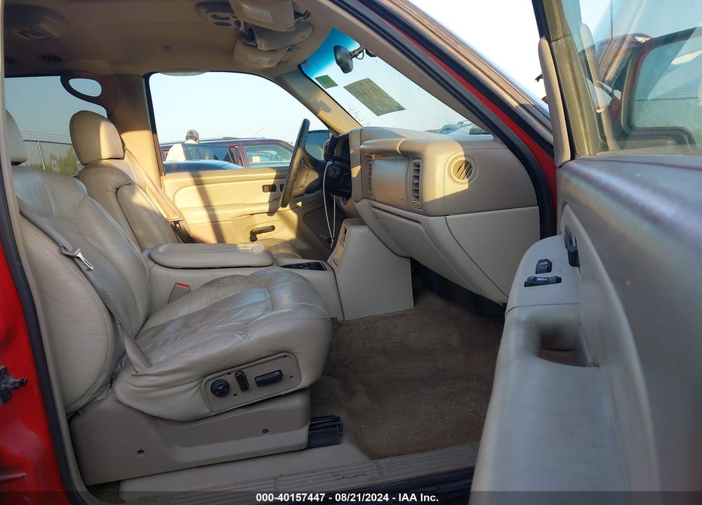 2002 CHEVROLET SUBURBAN 1500 LT VIN: 3GNEC16Z62G206812