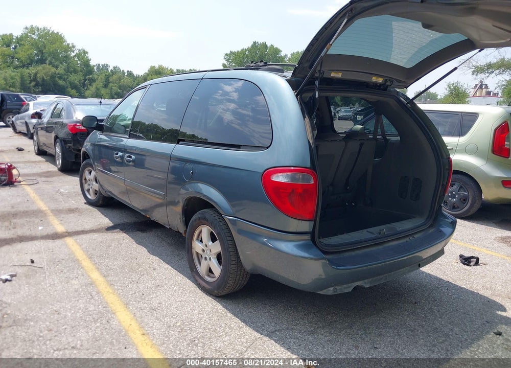 2005 DODGE GRAND CARAVAN SXT VIN: 2D4GP44L95R362236