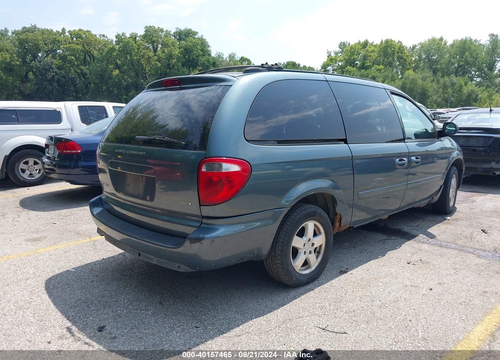 2005 DODGE GRAND CARAVAN SXT VIN: 2D4GP44L95R362236