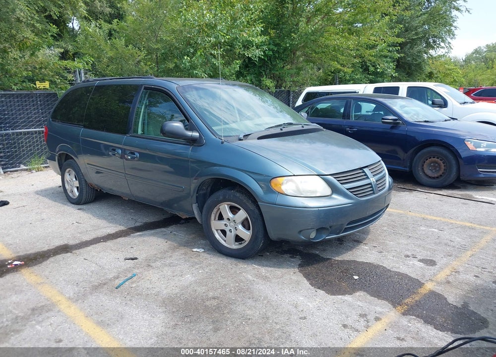 2005 DODGE GRAND CARAVAN SXT VIN: 2D4GP44L95R362236