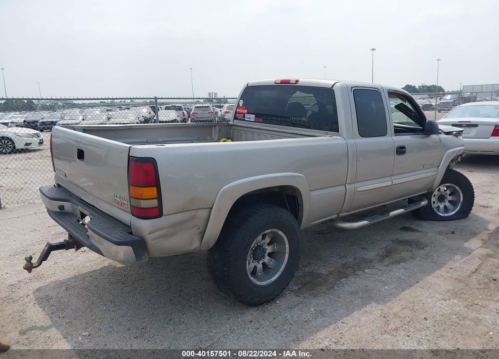 2004 GMC SIERRA 2500HD SLE VIN: 1GTHC29U24E382147