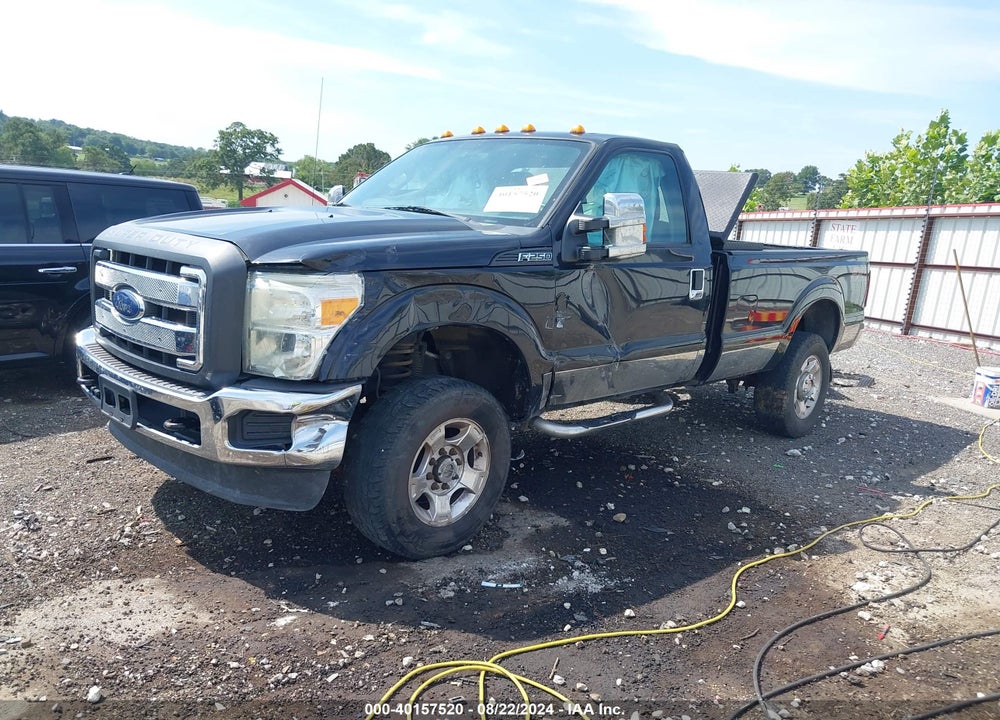2013 FORD F-250 XL VIN: 1FTBF2B64DEA37372