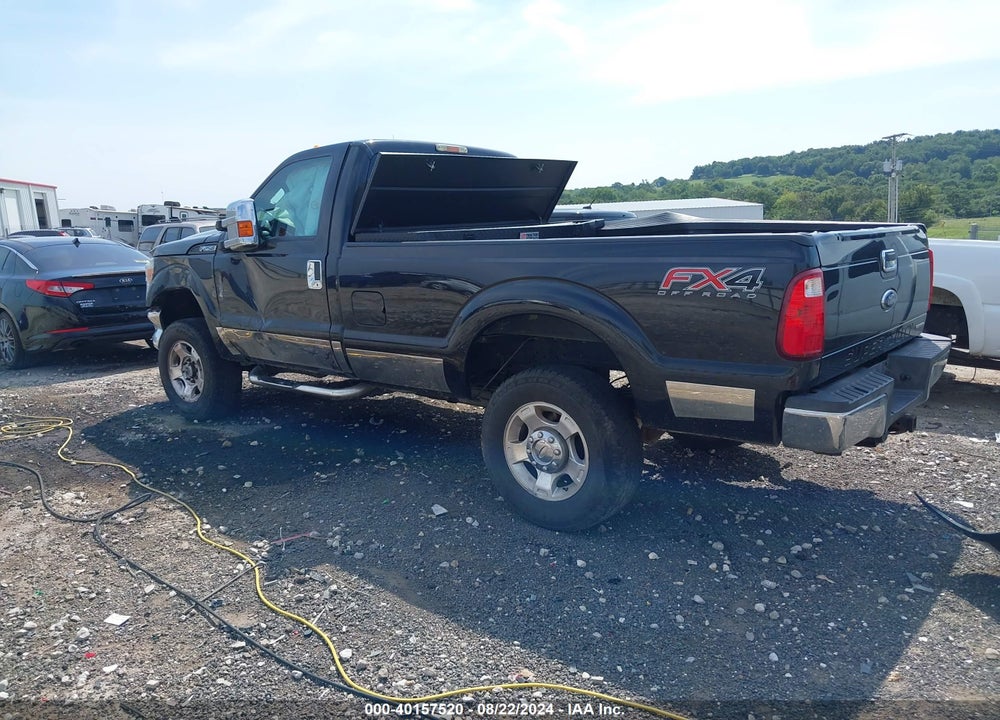 2013 FORD F-250 XL VIN: 1FTBF2B64DEA37372
