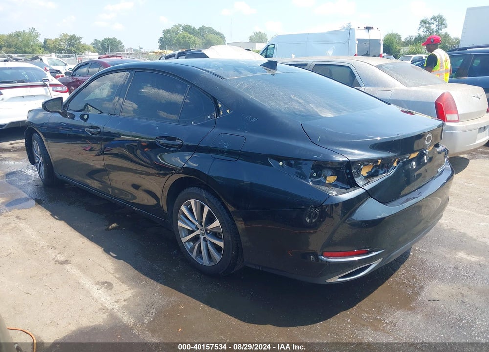 2021 LEXUS ES 350 VIN: 58ADZ1B14MU104657