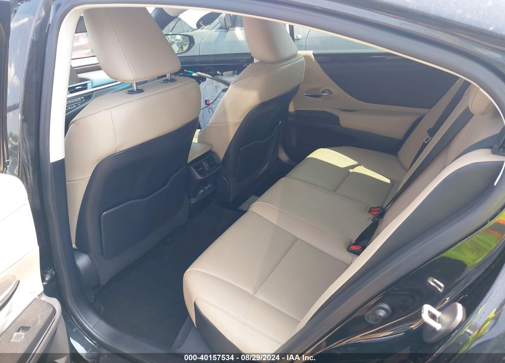 2021 LEXUS ES 350 VIN: 58ADZ1B14MU104657