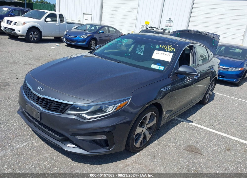 2019 KIA OPTIMA S VIN: 5XXGT4L39KG313648