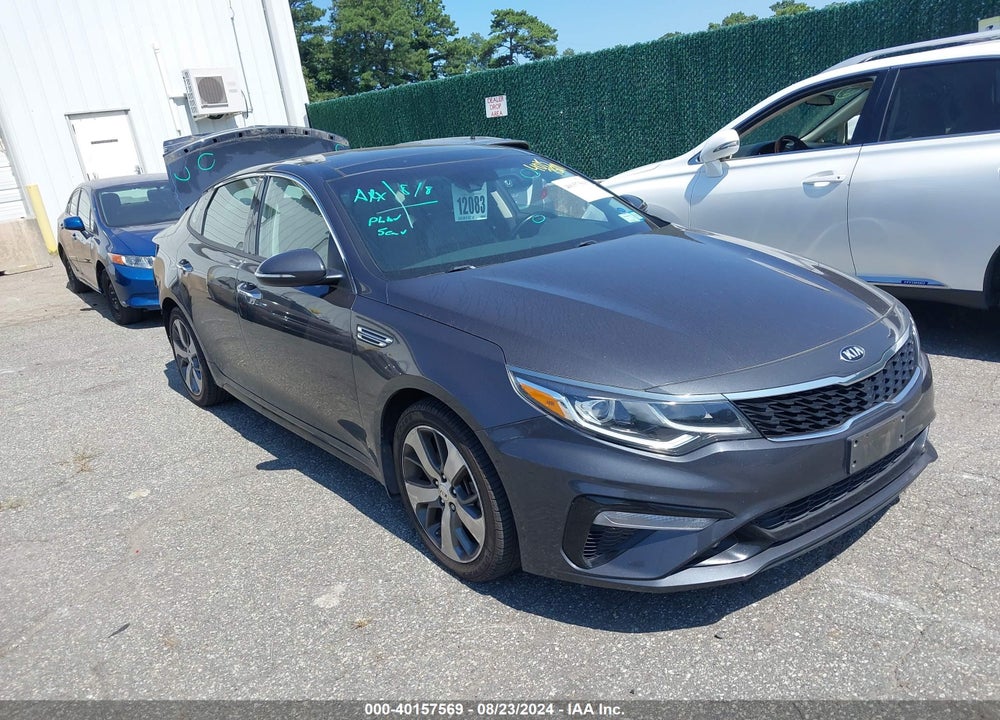 2019 KIA OPTIMA S VIN: 5XXGT4L39KG313648