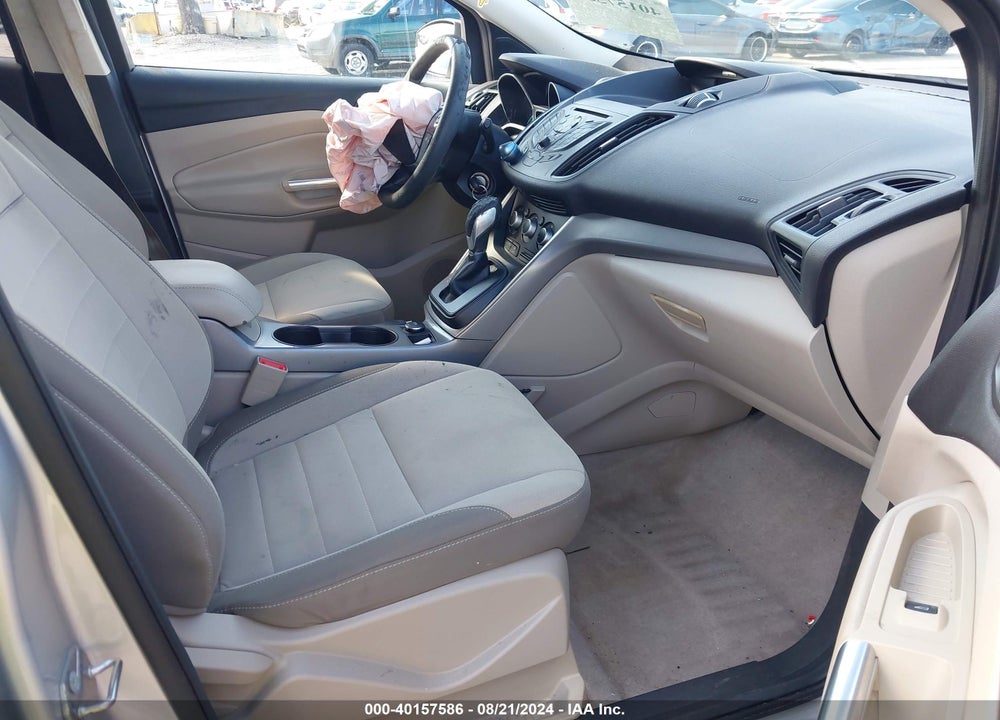 2015 FORD ESCAPE SE VIN: 1FMCU0G98FUA99749
