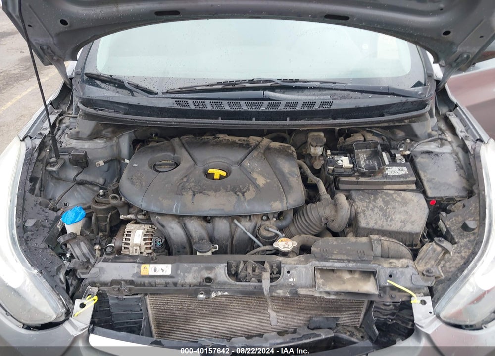 2014 HYUNDAI ELANTRA SE VIN: 5NPDH4AE5EH484866
