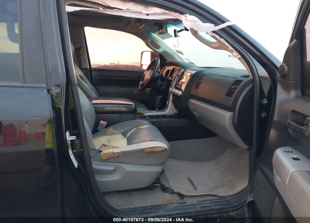 2007 TOYOTA TUNDRA SR5 5.7L V8 VIN: 5TBEV54187S461664