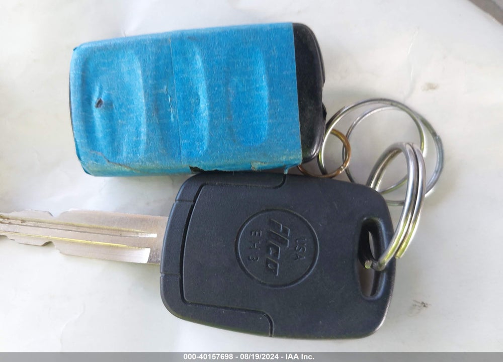 2001 MITSUBISHI MONTERO LIMITED VIN: JA4MW51R51J038274