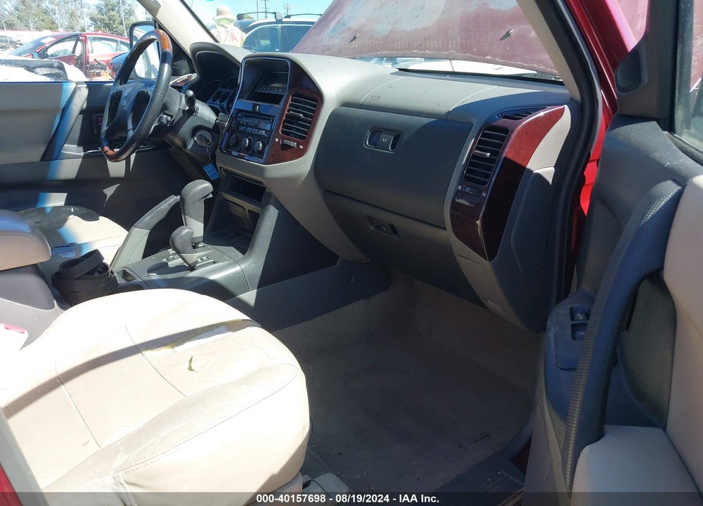 2001 MITSUBISHI MONTERO LIMITED VIN: JA4MW51R51J038274