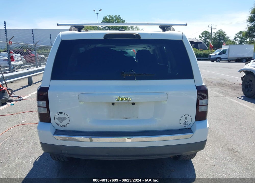 2014 JEEP PATRIOT LATITUDE VIN: 1C4NJPFA0ED624943